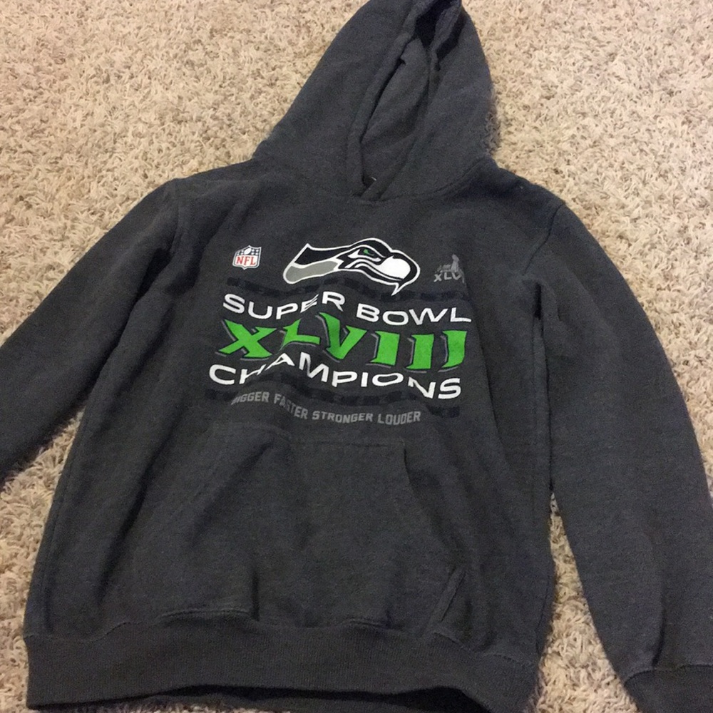 Seahawks sweatshirt